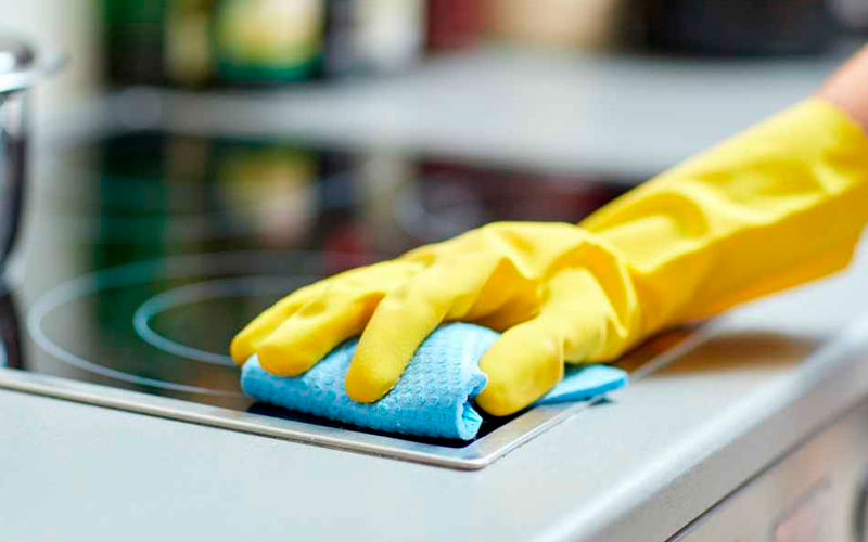 Kitchen Cleaning